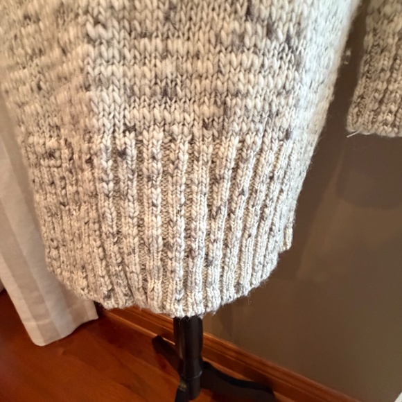 American Eagle Women's Oatmeal Chunk Knit Sweater Dress, Size Large - Picture 7 of 15